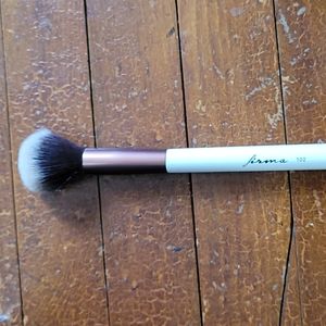 Firma Brush